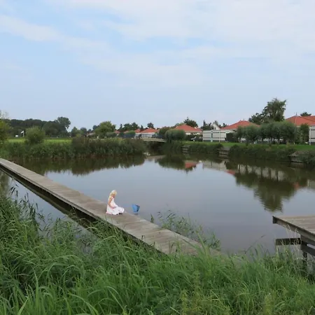 Hoorn Wellness 4 Holiday park *