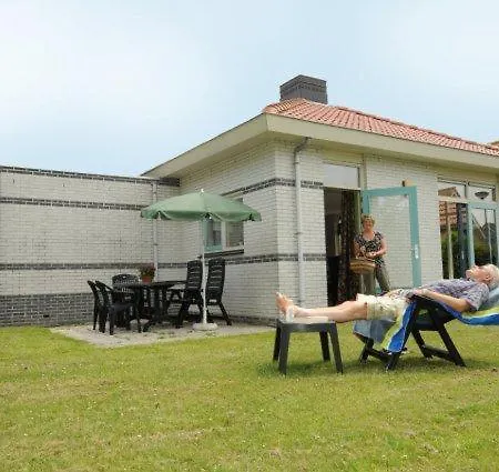 Hoorn Wellness 4 别墅 *